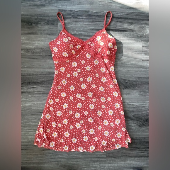 Dresses & Skirts - ❤️Beautiful sundress women’s large nwt pink and white flowers
